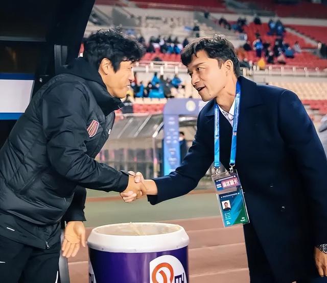 大连人胜深圳,提升排名至中游位置 大连人胜深圳,提升排名至中游位置