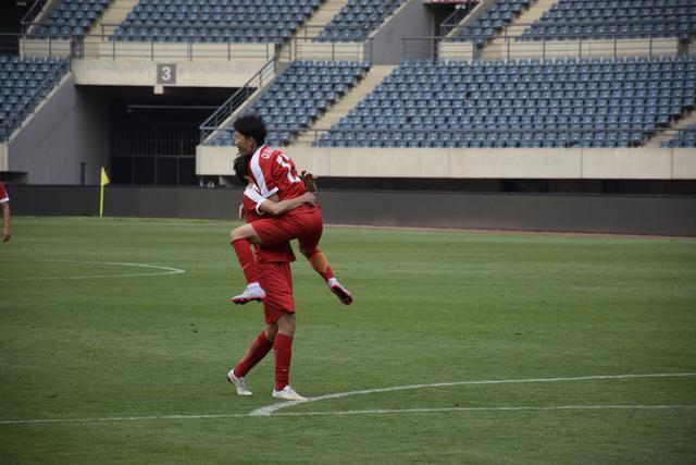 广州恒大豪取五连胜,稳坐积分榜榜首 广州恒大豪取五连胜,稳坐积分榜榜首