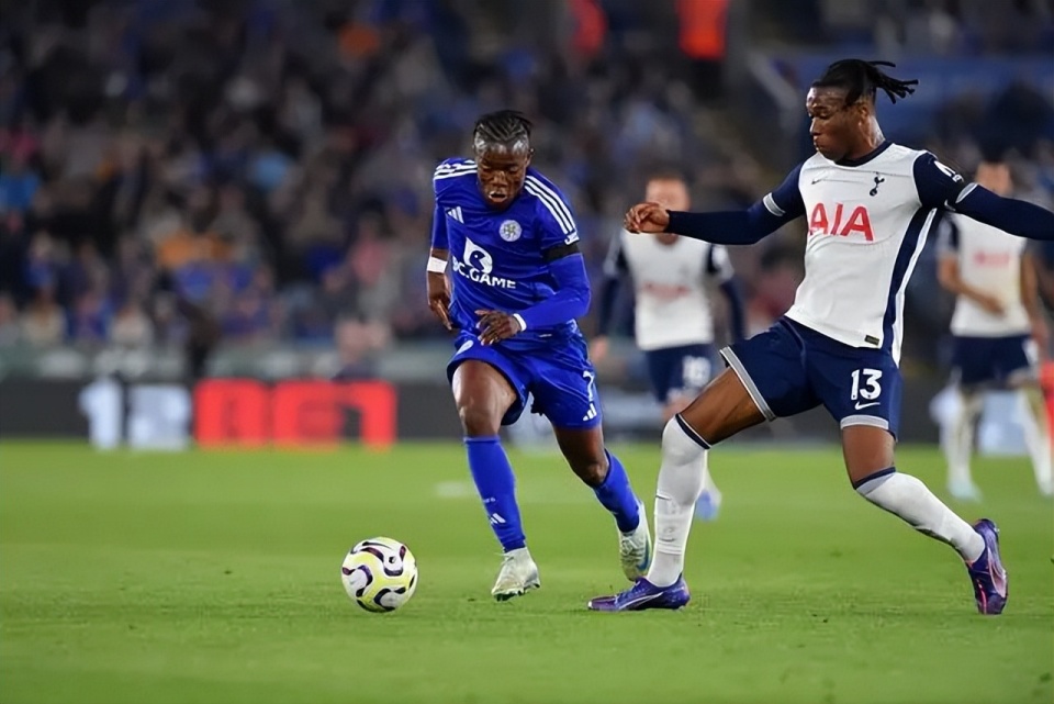 阿森纳客场挑战升班马,胜者生存 阿森纳客场挑战升班马,胜者生存