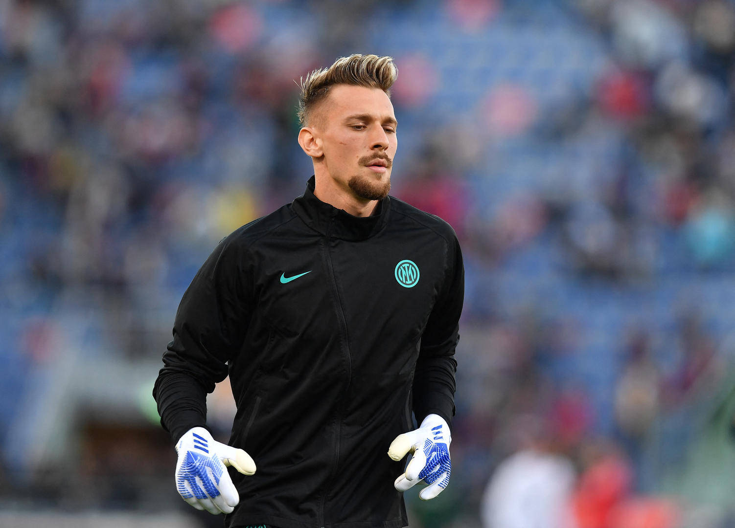 国米势不可挡,博洛尼亚惨遭爆粗 国米势不可挡,博洛尼亚惨遭爆粗