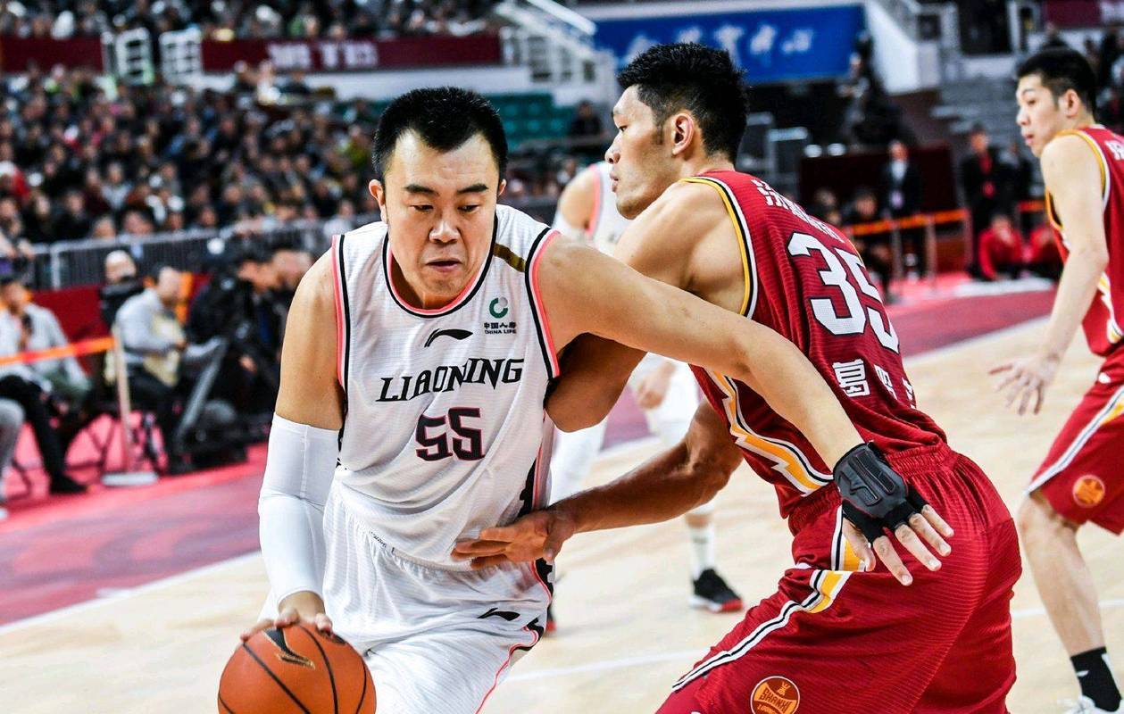 华特福德后防引援,提升球队实力 华特福德后防引援,提升球队实力