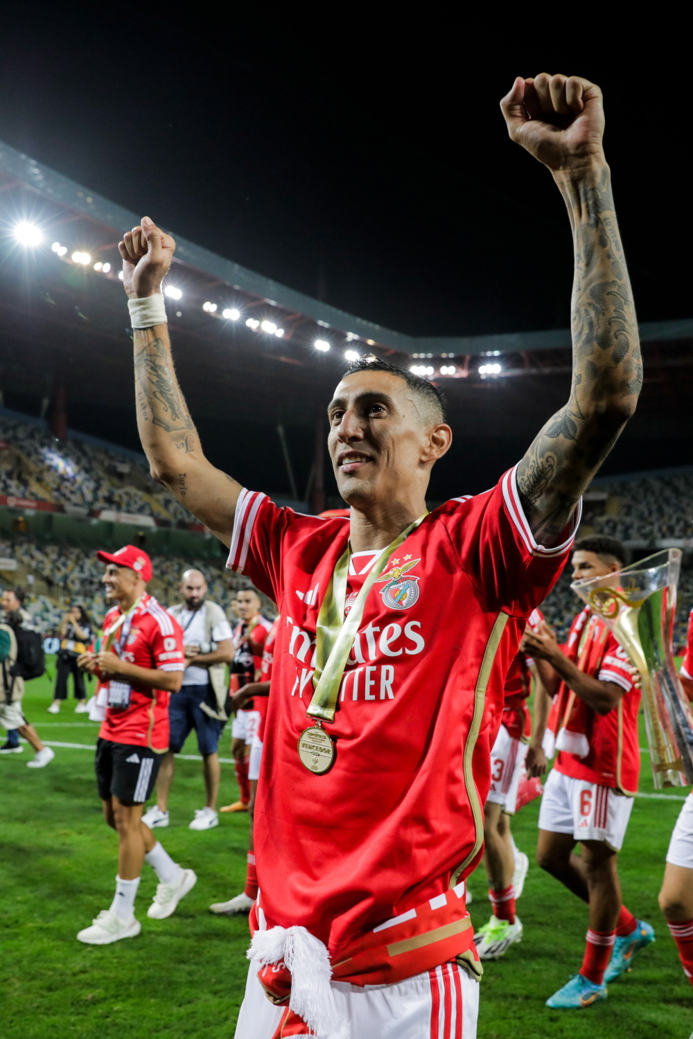 葡萄牙足球传奇杯波尔图胜波鸿 葡萄牙足球传奇杯波尔图胜波鸿