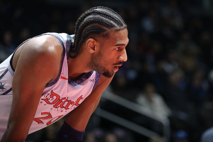 球队主力球员调档,战术变幻莫测 球队主力球员调档,战术变幻莫测