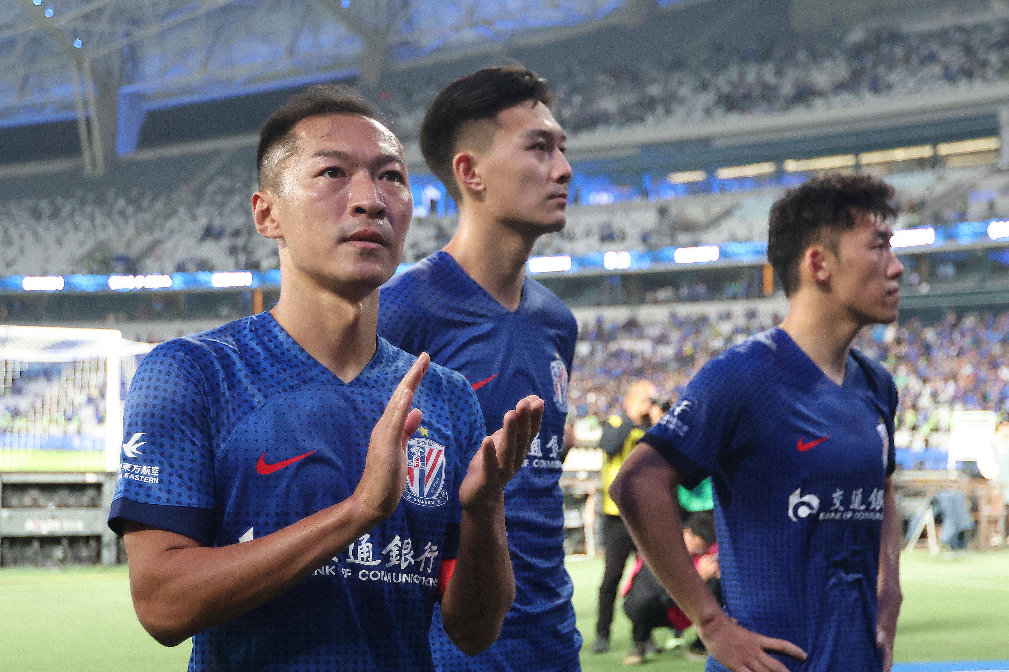 申花遭遇逆转,主教练再次受到质疑 申花遭遇逆转,主教练再次受到质疑