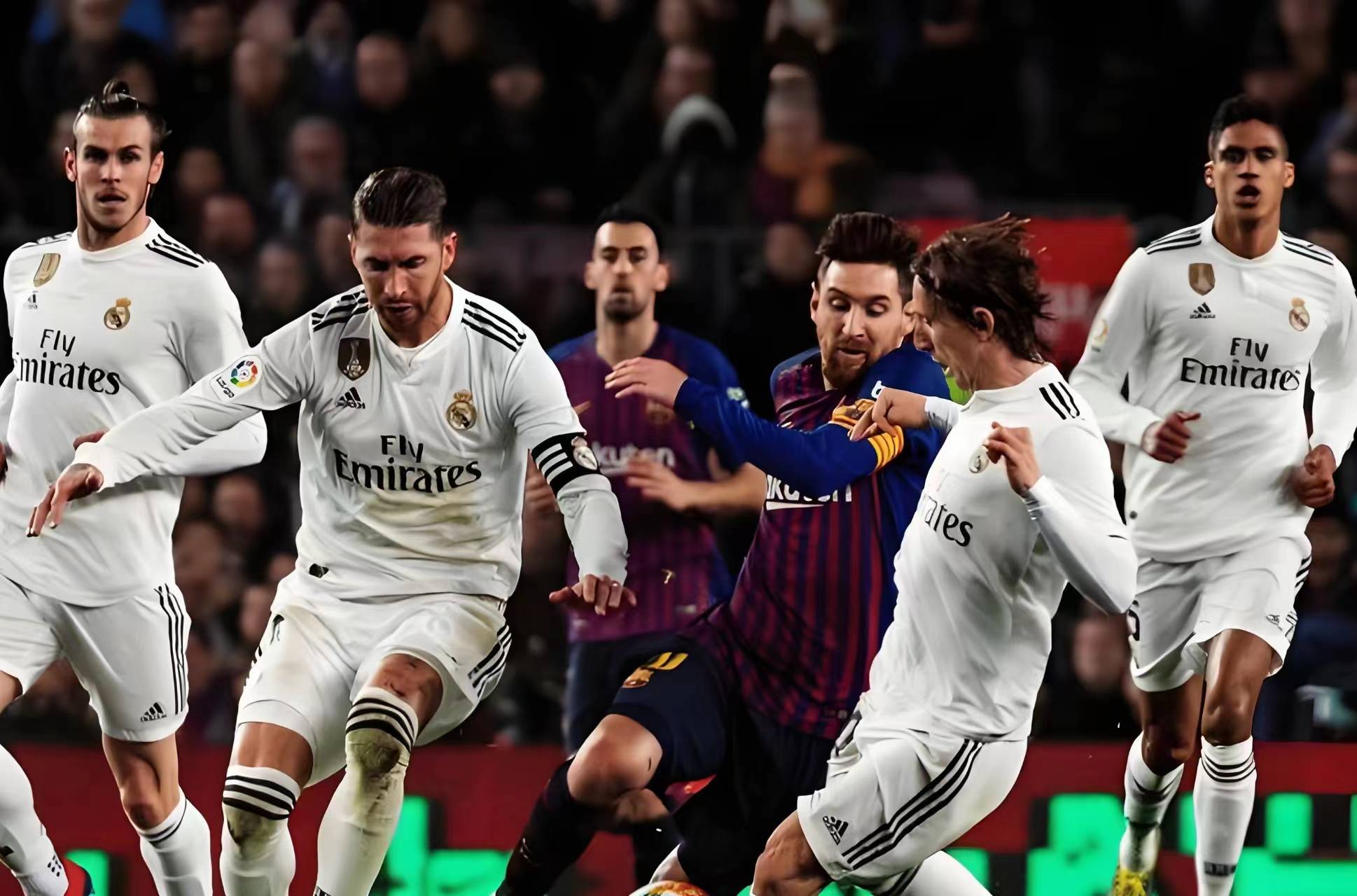 斯图加特主场不敌对手,保级形势严峻 斯图加特主场不敌对手,保级形势严峻