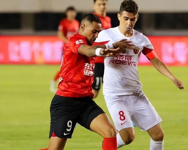 上港客场1:0战胜富力,连胜势头强劲 上港客场1:0战胜富力,连胜势头强劲