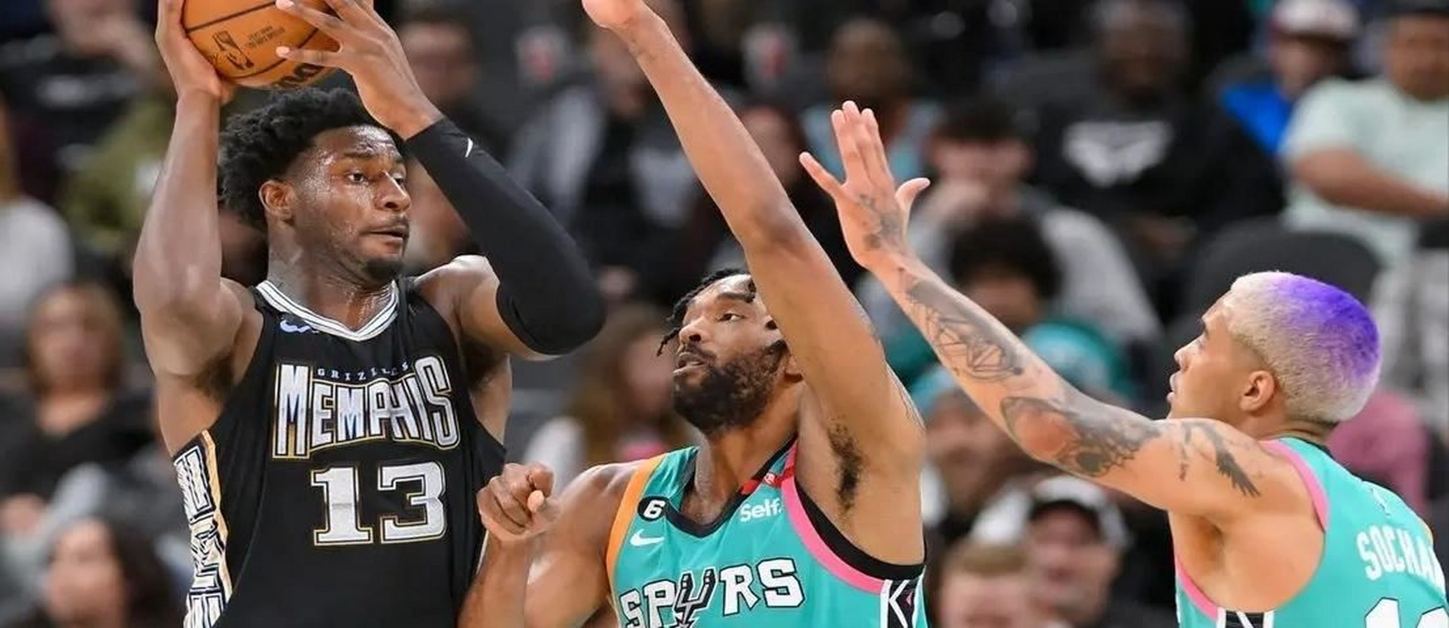 灰熊战胜马刺,简体传球拼尽全力 灰熊战胜马刺,简体传球拼尽全力