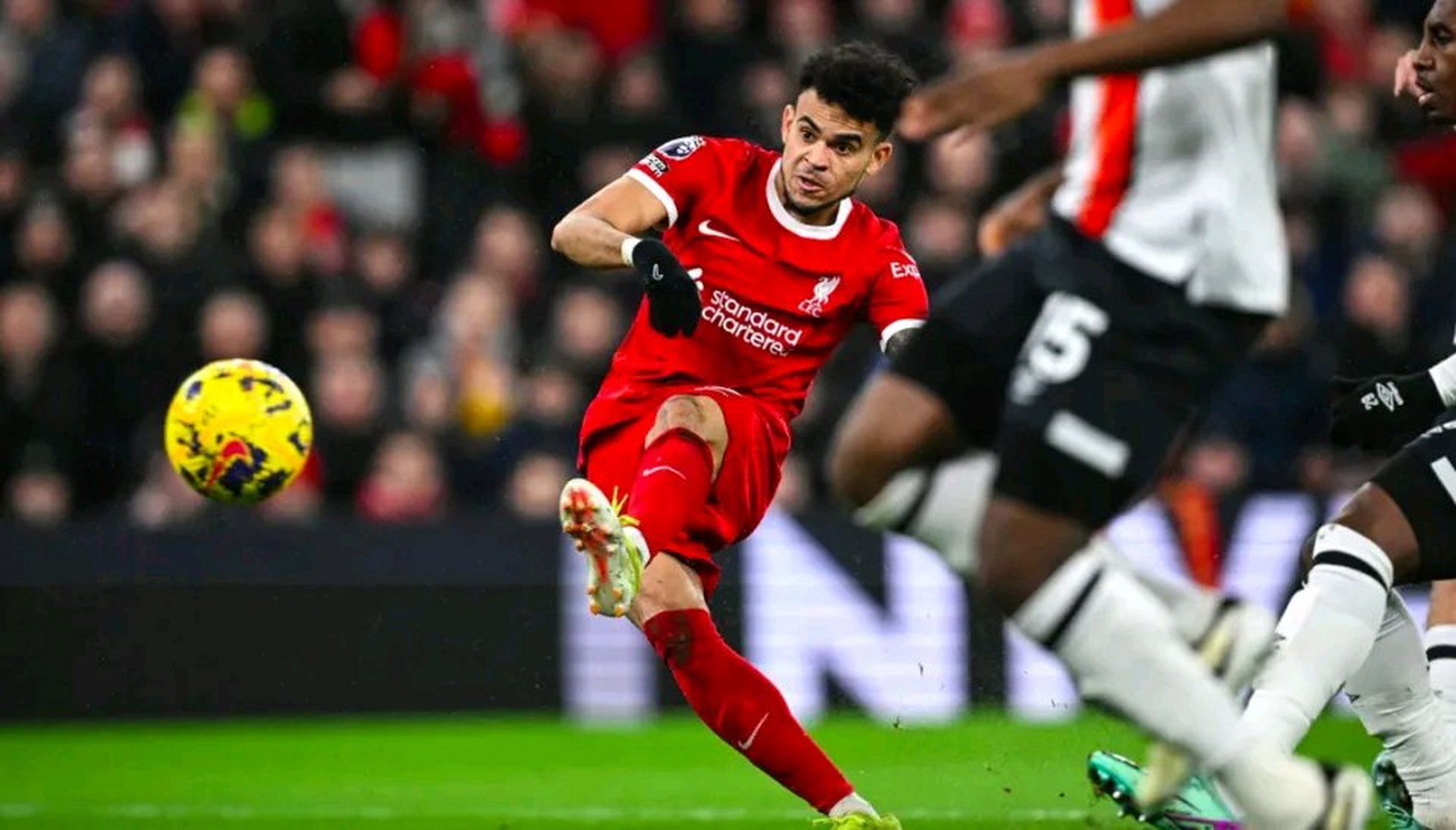 利物浦逆袭成功!克洛普球队惨胜国米进级复仇 利物浦逆袭成功!克洛普球队惨胜国米进级复仇