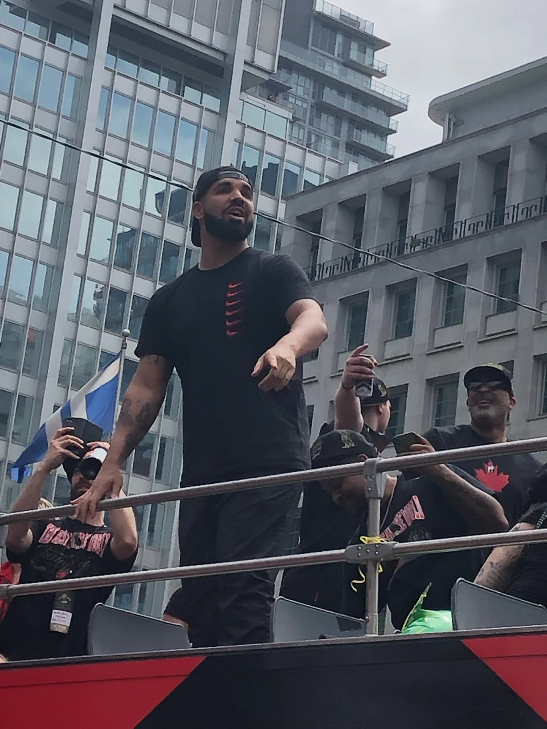 南美洲篮球冠军诞生,球迷疯狂庆祝 南美洲篮球冠军诞生,球迷疯狂庆祝