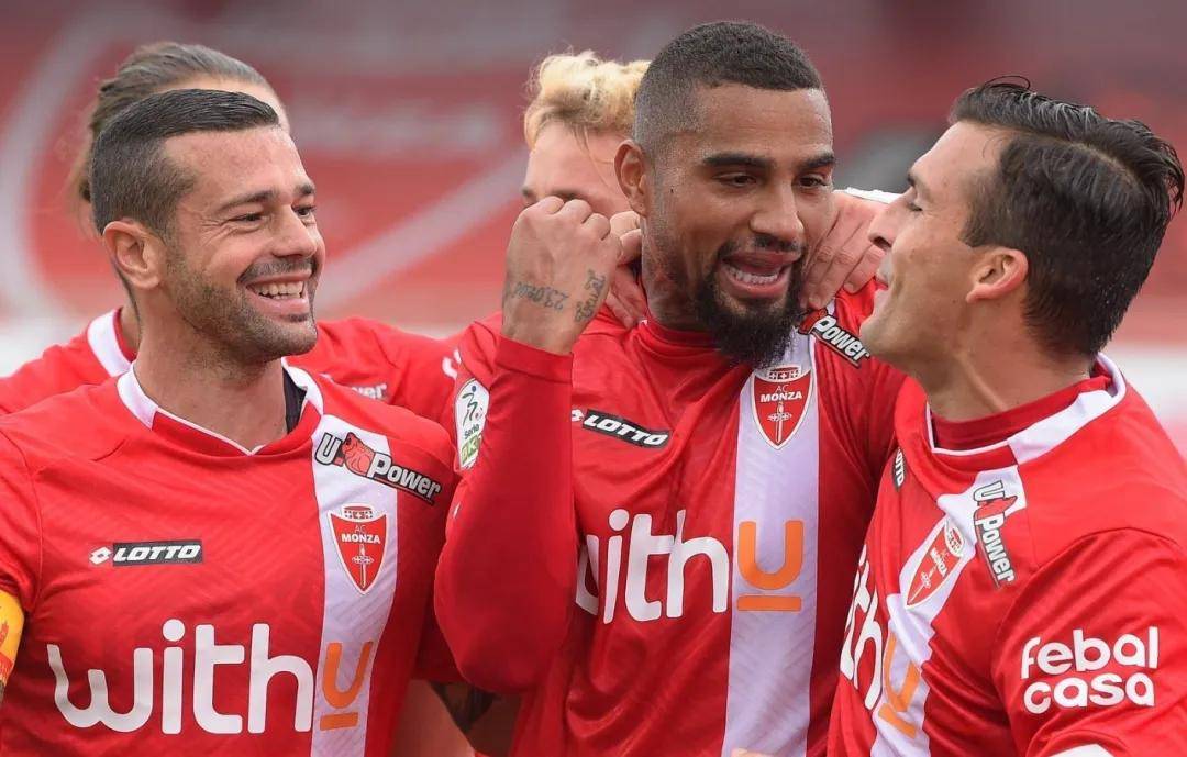 国际米兰客场逆转佛罗伦萨，豪取客场胜利