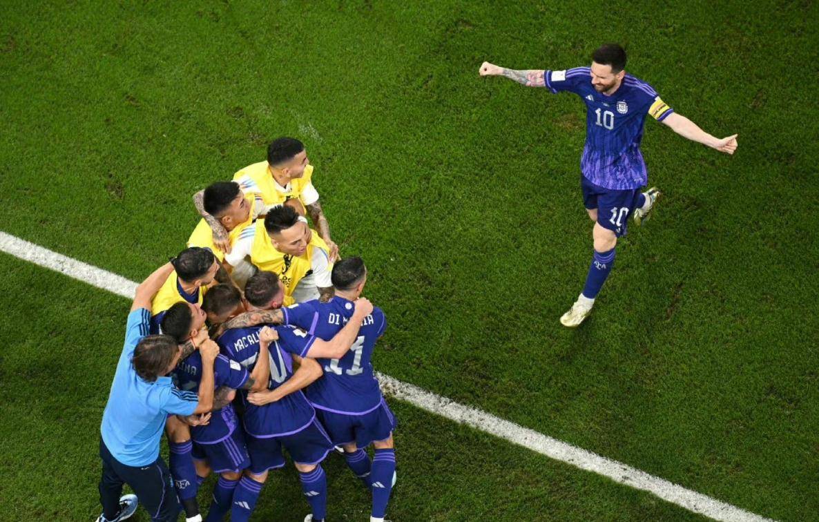 杭州绿城对阵澳大利亚球队,士气高昂备战 杭州绿城对阵澳大利亚球队,士气高昂备战