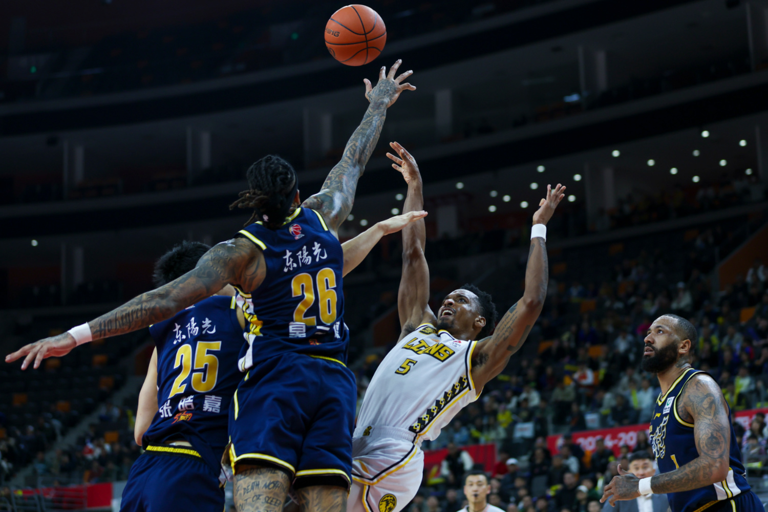 华尔沃尔球员因伤缺席,影响球队整体发挥 华尔沃尔球员因伤缺席,影响球队整体发挥