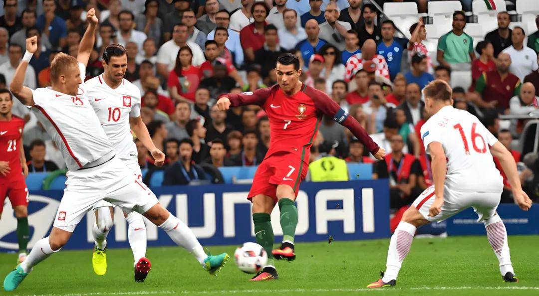 葡萄牙队连续击败对手,晋级欧锦赛半决赛 葡萄牙队连续击败对手,晋级欧锦赛半决赛