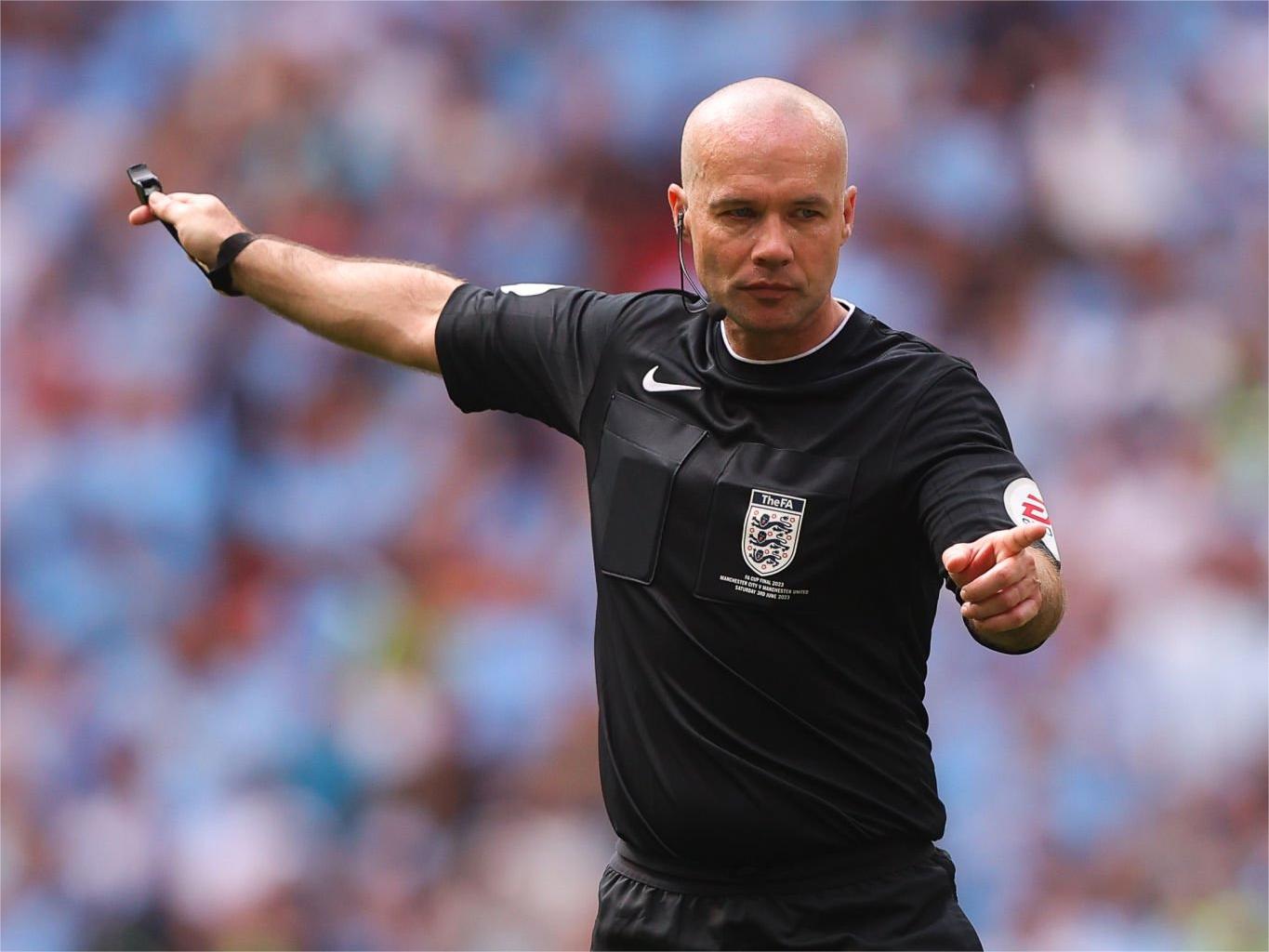 韦伯星逆袭晋级,英超球队表现亮眼 韦伯星逆袭晋级,英超球队表现亮眼