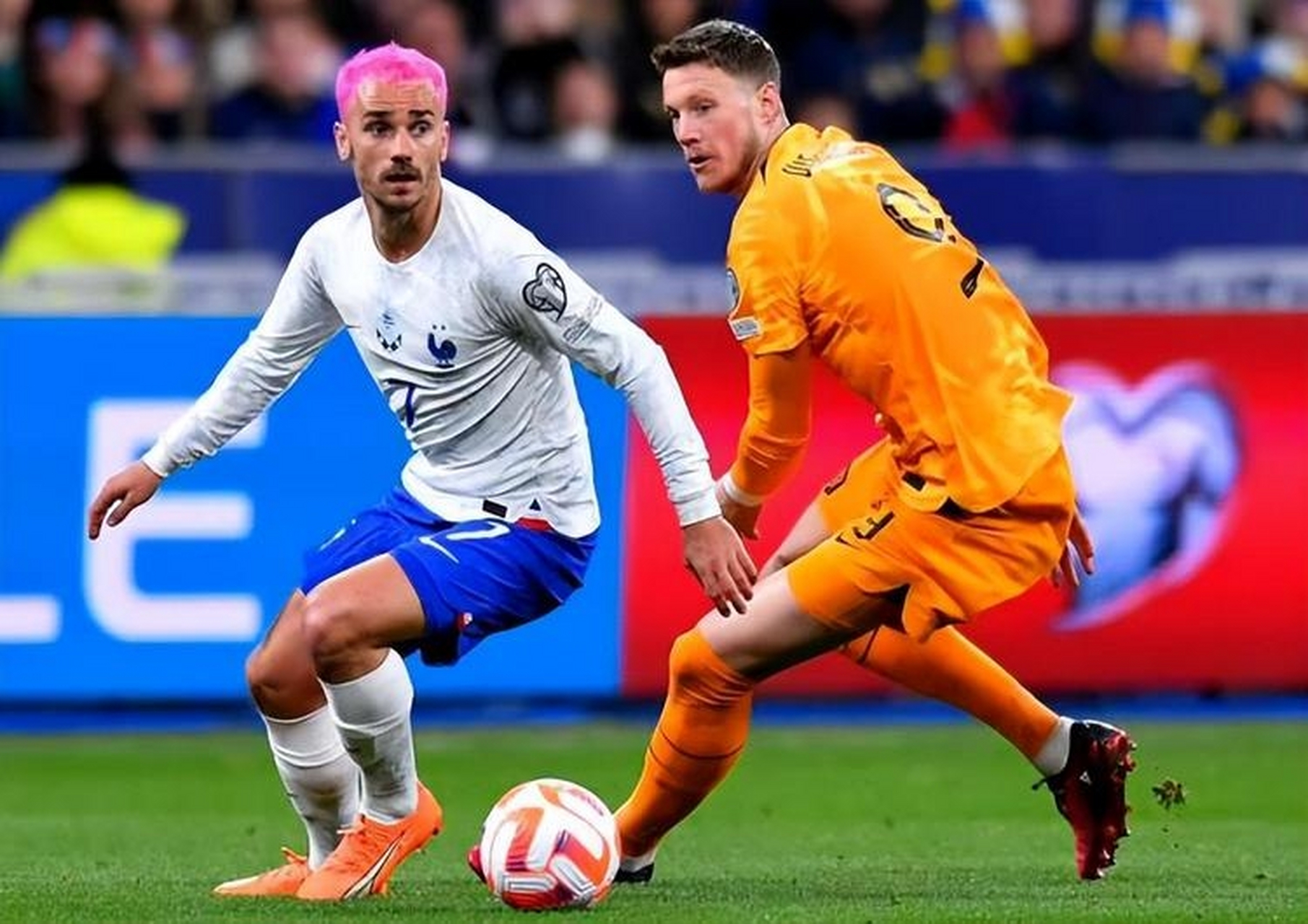 希腊力挺荷兰,比利时漏判历史悲情 希腊力挺荷兰,比利时漏判历史悲情