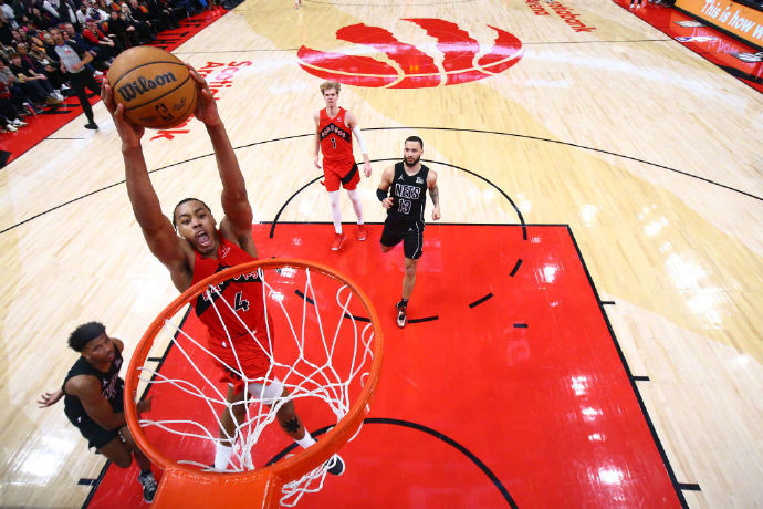 猛龙队球员打破个人得分纪录 猛龙队球员打破个人得分纪录