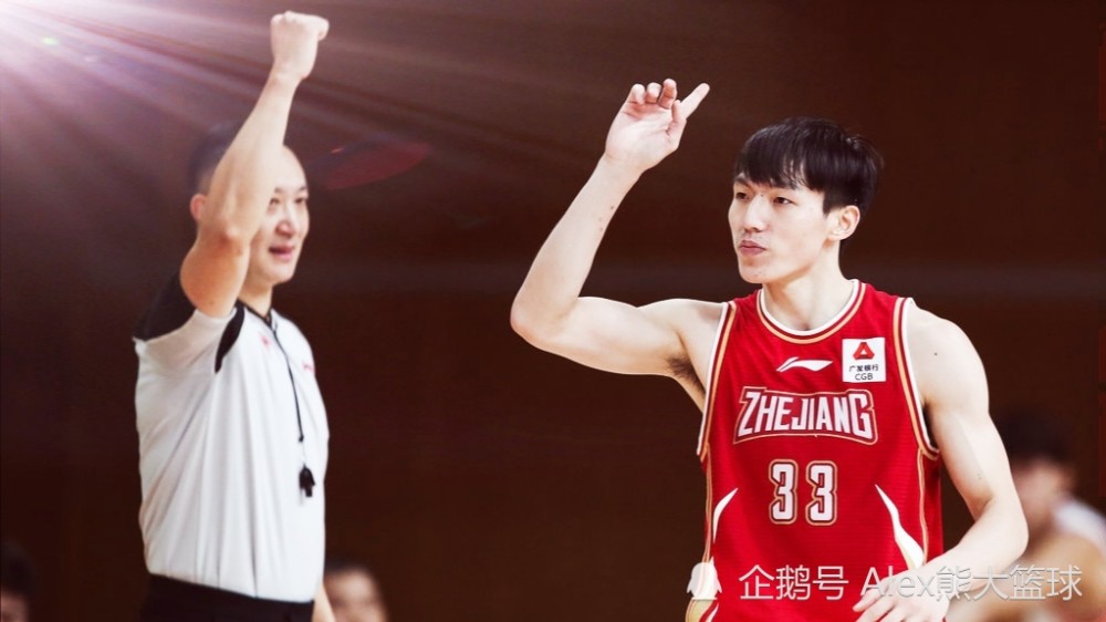 吴前砍下30分,四川主场大胜 吴前砍下30分,四川主场大胜