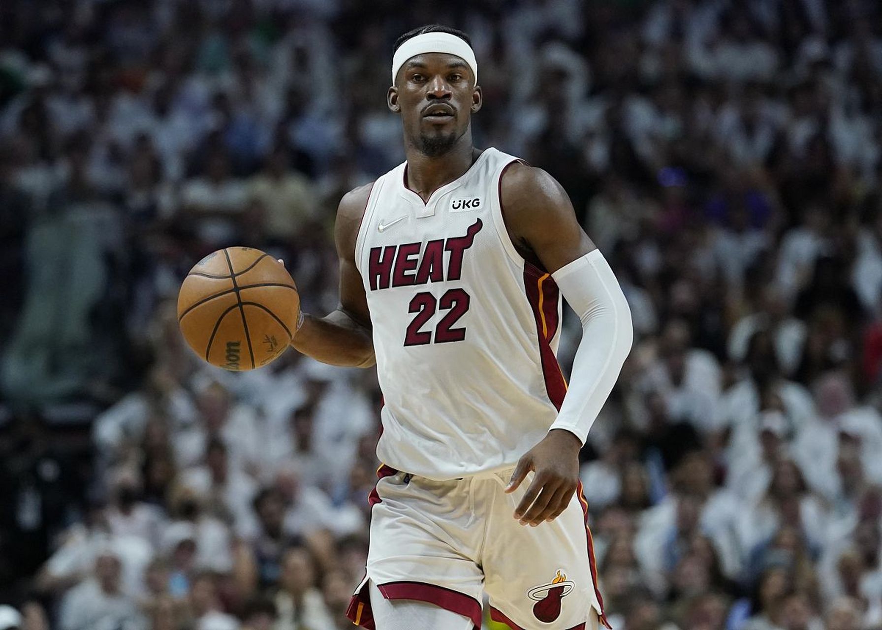 绿军胜热火,近期表现越发稳定 绿军胜热火,近期表现越发稳定