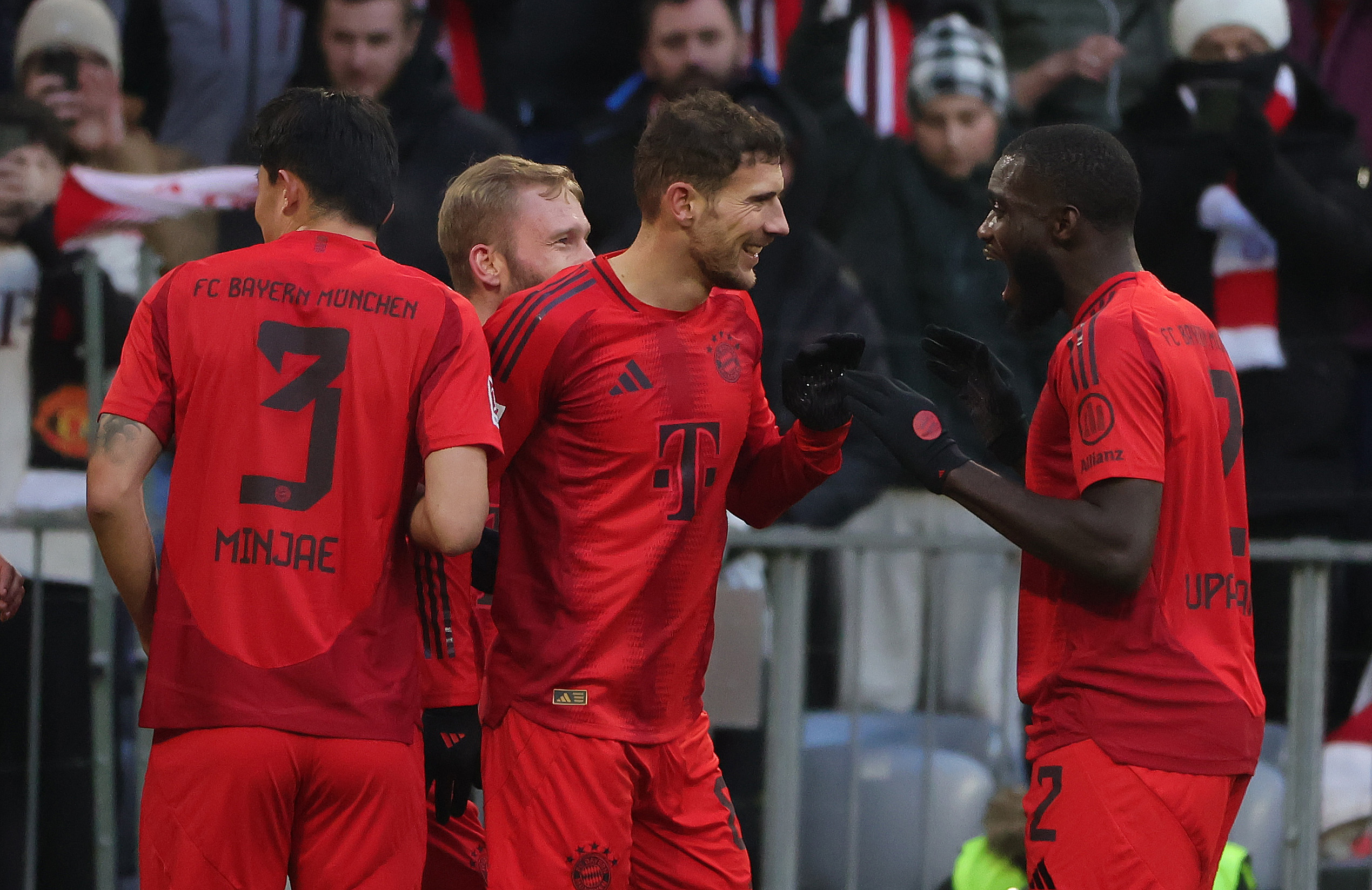 沃尔夫斯堡大胜,晋级前景一片光明 沃尔夫斯堡大胜,晋级前景一片光明