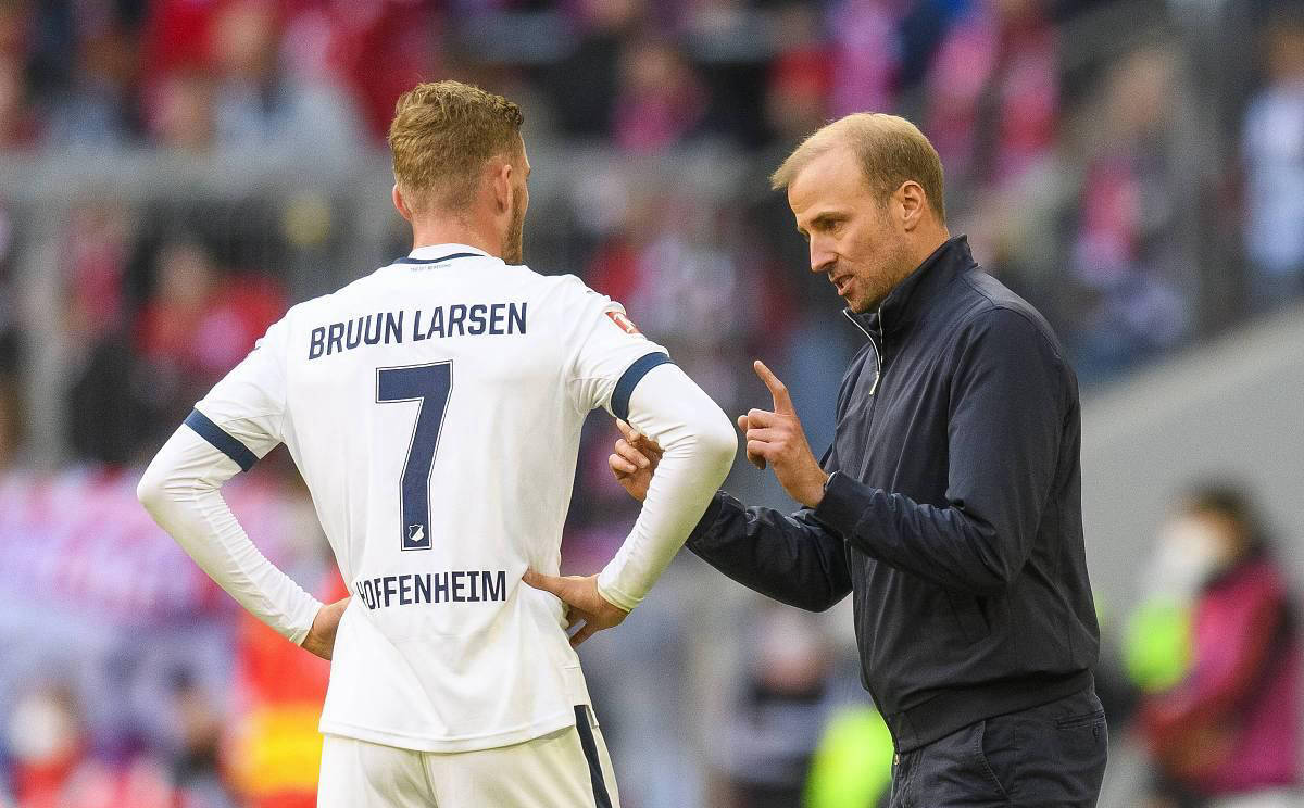 霍芬海姆主场失利,战绩蒙上阴影迷茫中 霍芬海姆主场失利,战绩蒙上阴影迷茫中