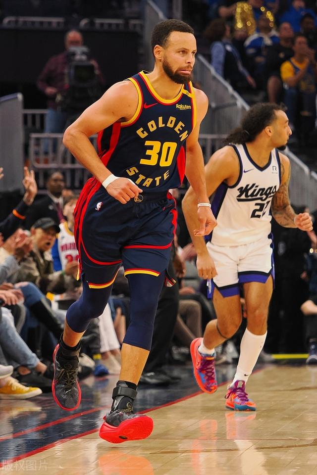 国王主场大胜,东部榜首位置稳固 国王主场大胜,东部榜首位置稳固