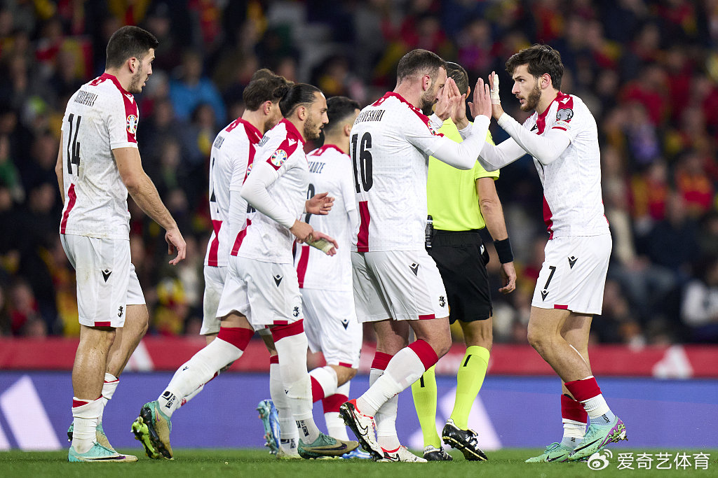 欧预赛:西班牙力克波兰,晋级八强之路更近一步 欧预赛:西班牙力克波兰,晋级八强之路更近一步