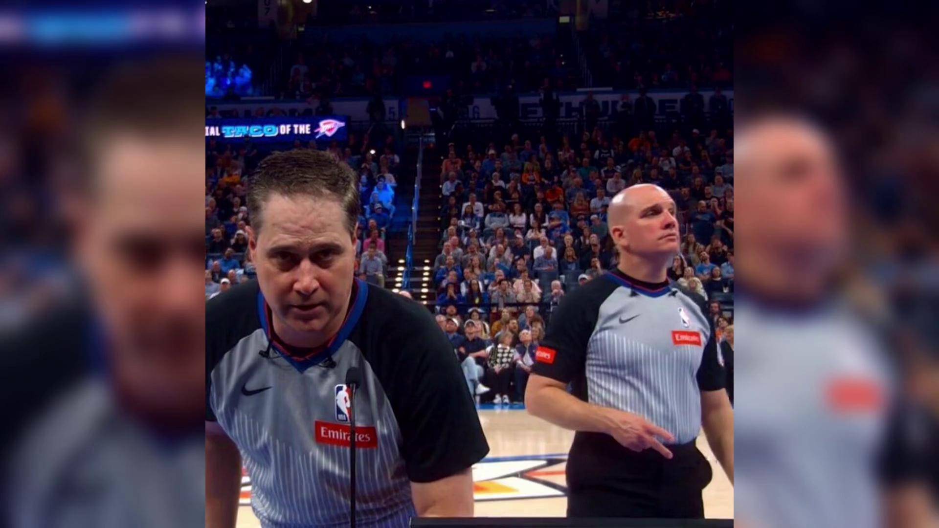 比赛中球员大闹裁判,被吹罚驱逐场下 比赛中球员大闹裁判,被吹罚驱逐场下