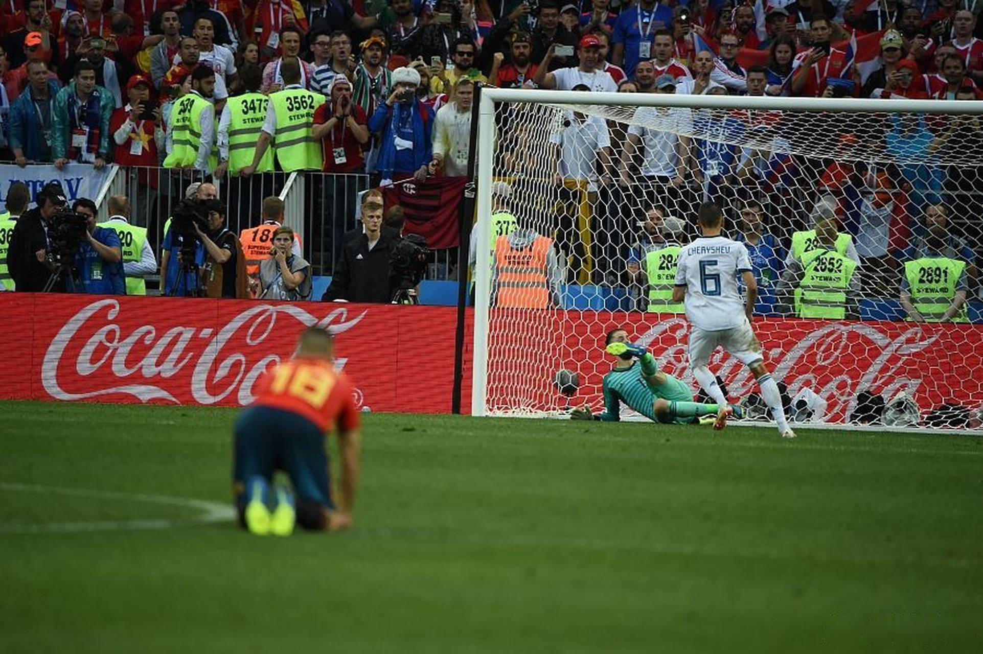 西班牙进球数超过十个,俄罗斯遭遇惨败 西班牙进球数超过十个,俄罗斯遭遇惨败