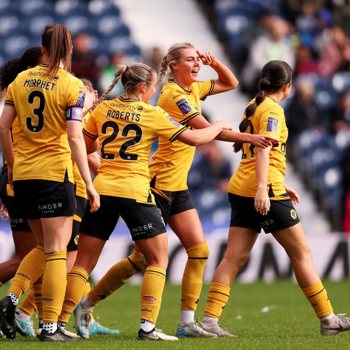 捷克女足对阵以色列女足,争胜之际 捷克女足对阵以色列女足,争胜之际