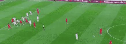 印尼球队意外败北,赛场苦涩一幕 印尼球队意外败北,赛场苦涩一幕