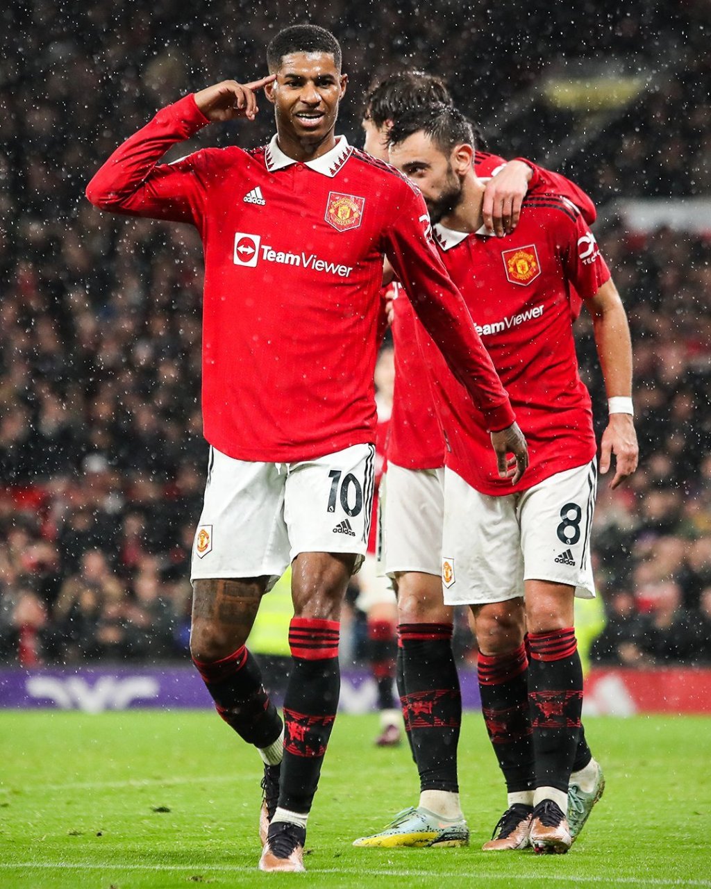 曼联进攻连环爆破，几乎势不可挡