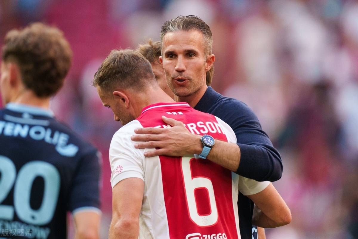 曼联客场失利，小组赛前景蒙上阴影