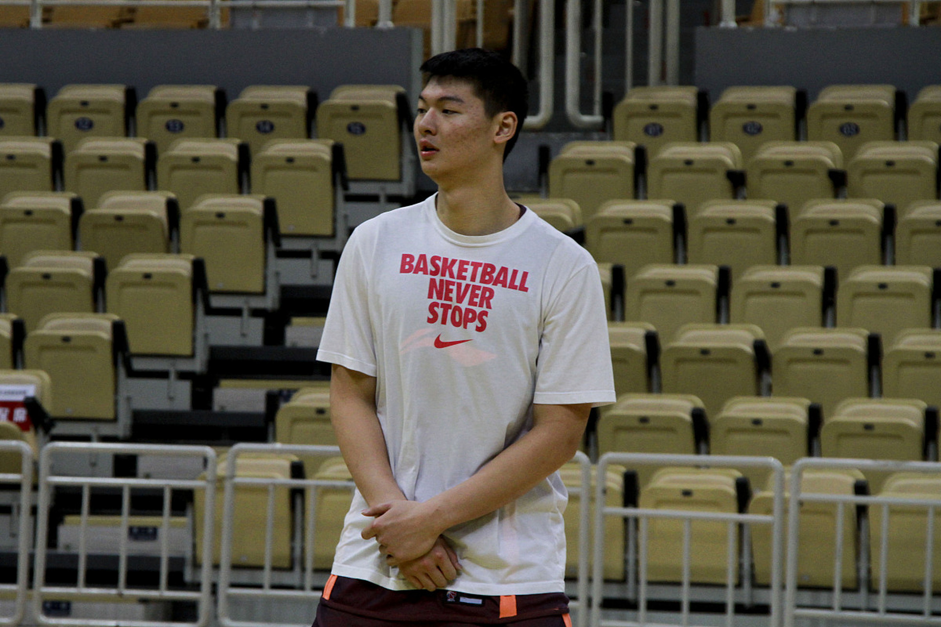 主力球员伤愈复出,给球队注入活力 主力球员伤愈复出,给球队注入活力