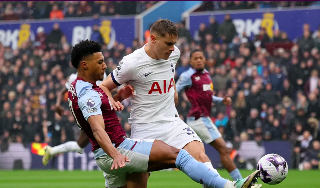 热刺暂时排名英超第四,目标冲击前三 热刺暂时排名英超第四,目标冲击前三