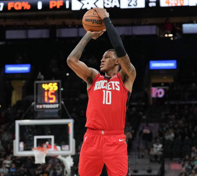 福塞尔队主教练调整阵容,期待比赛胜利 福塞尔队主教练调整阵容,期待比赛胜利