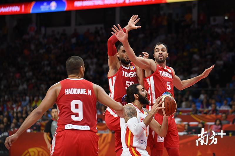 西班牙篮球联赛再次推迟开赛日期 西班牙篮球联赛再次推迟开赛日期