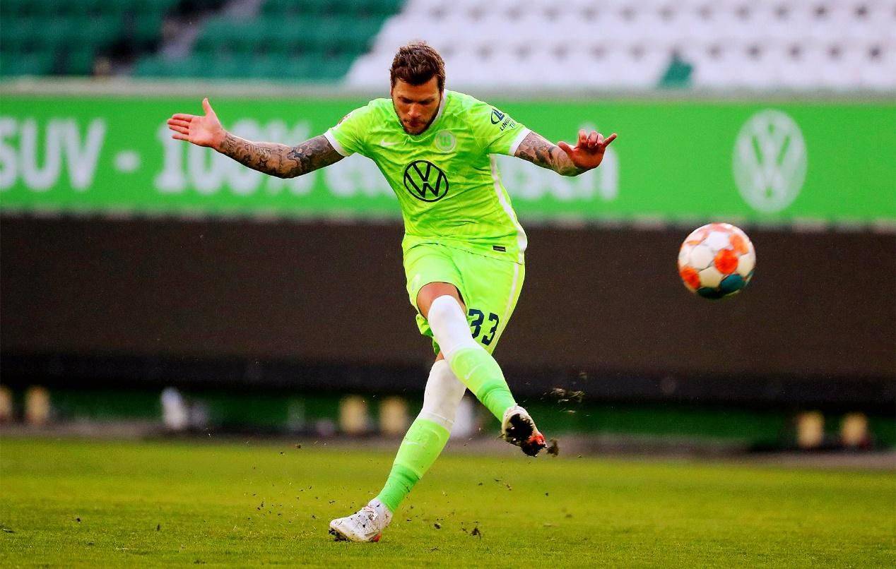 圣埃蒂安主场大胜略恩,实力强劲 圣埃蒂安主场大胜略恩,实力强劲