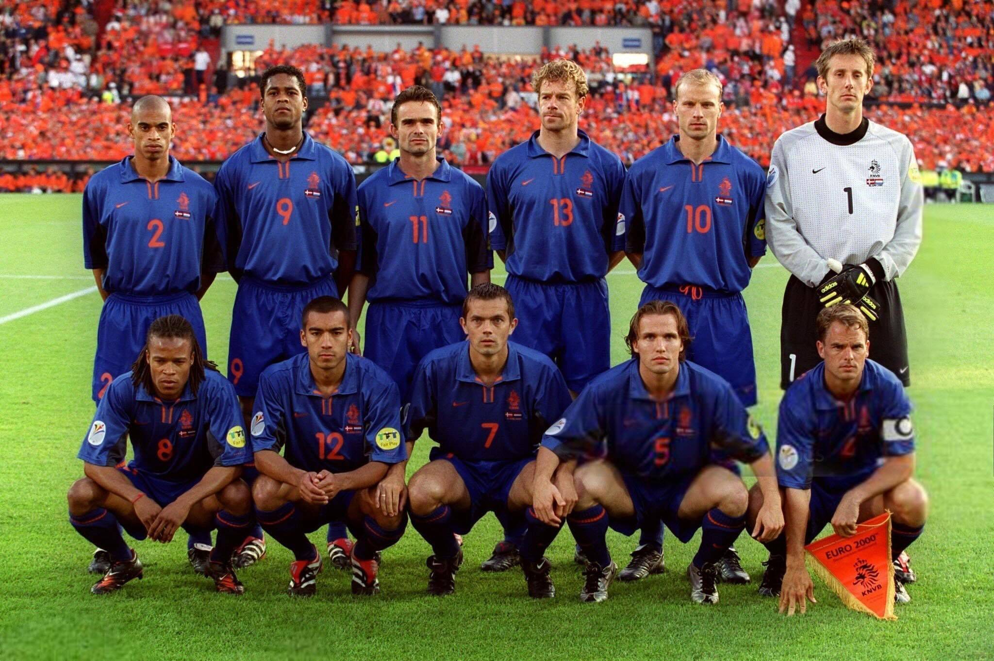 荷兰队连胜瑞典,锁定欧洲杯资格 荷兰队连胜瑞典,锁定欧洲杯资格