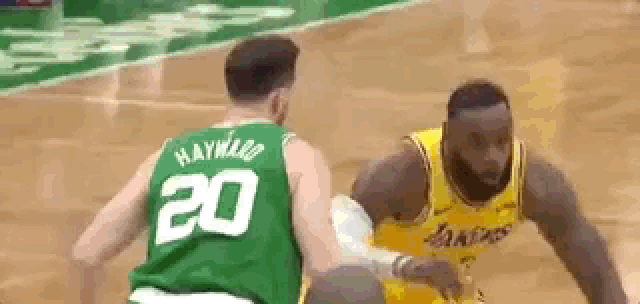 隆多绝杀佛罗伦萨，阿贾克斯晋级