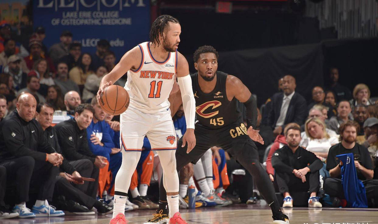 米切尔表现抢眼,爵士队进军西部决赛 米切尔表现抢眼,爵士队进军西部决赛