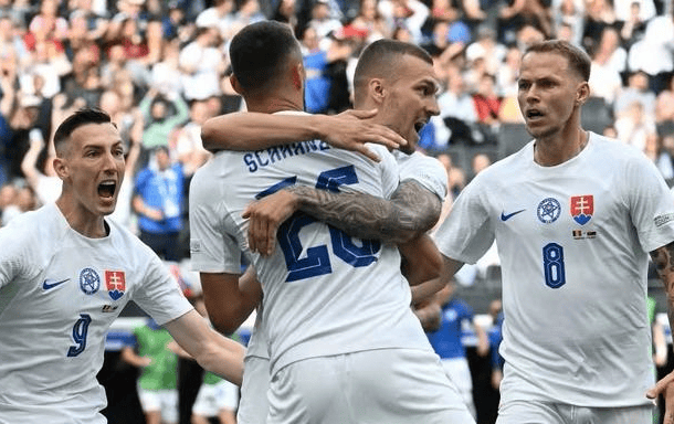 乌克兰客场负于斯洛文尼亚,出线形势严峻 乌克兰客场负于斯洛文尼亚,出线形势严峻