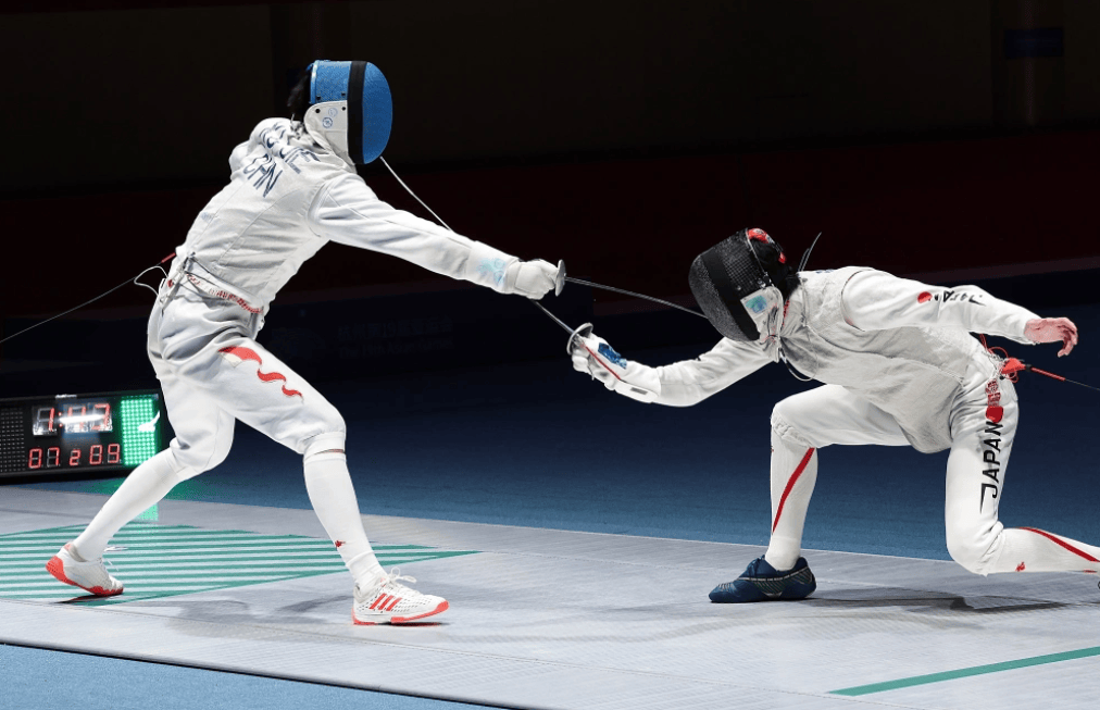 选手超越困难,为国家争得佳绩树立英雄形象 选手超越困难,为国家争得佳绩树立英雄形象