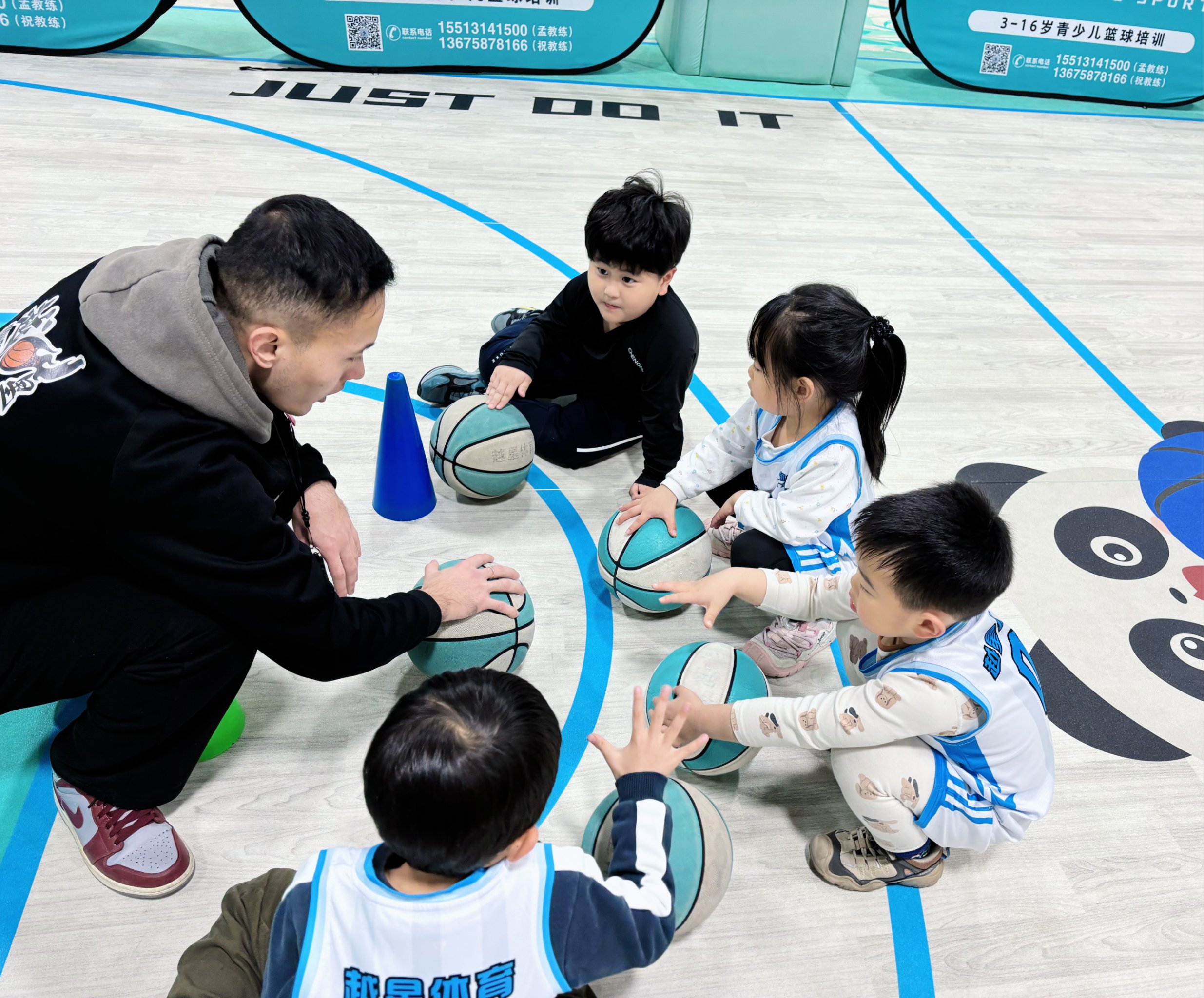 家庭篮球观赏活动正在渐渐兴起 家庭篮球观赏活动正在渐渐兴起