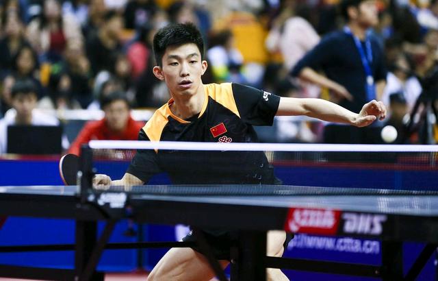 摩特比拿队占据优势,赢得比赛 摩特比拿队占据优势,赢得比赛