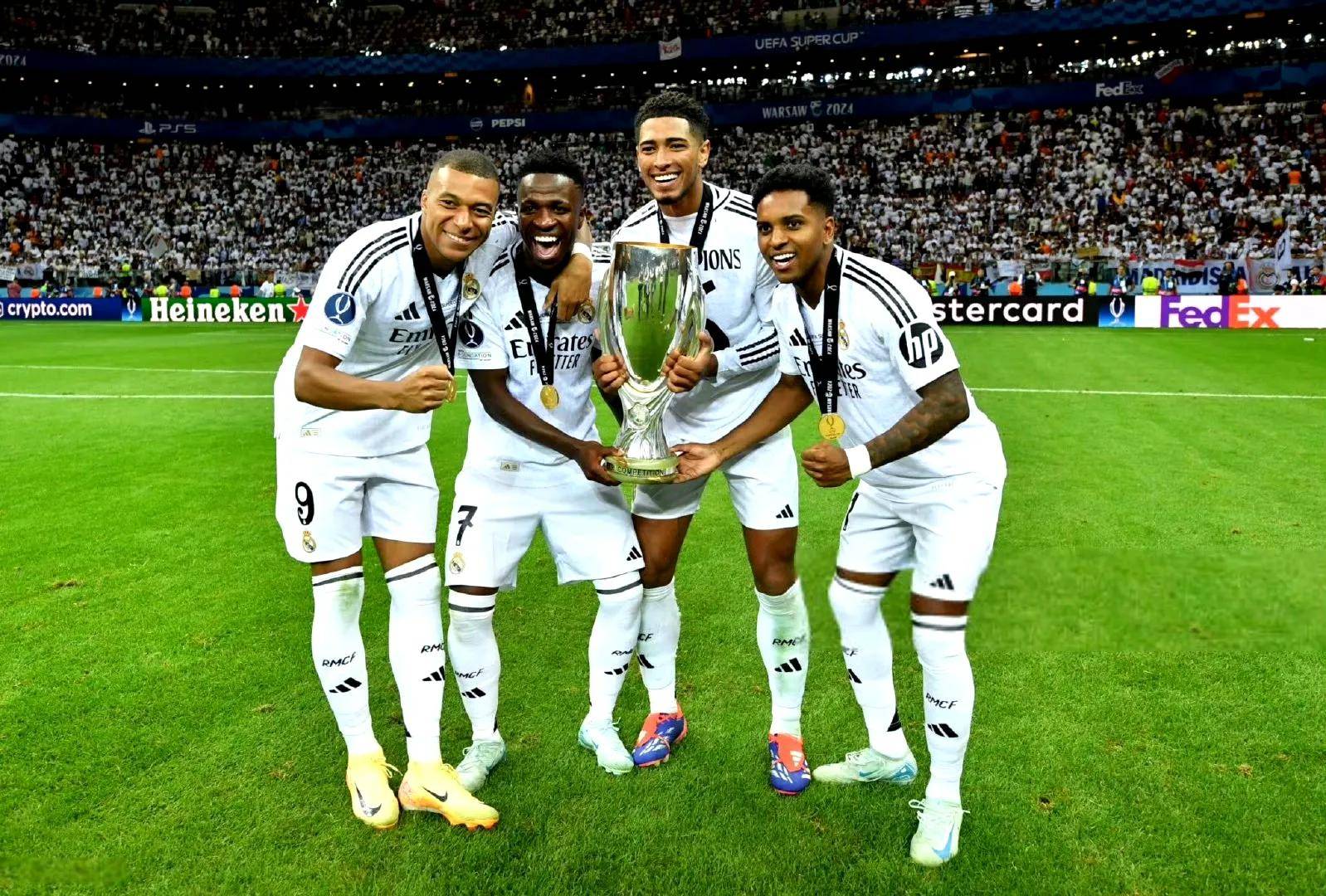 精彩比拼!豪门球队争夺冠军宝座 精彩比拼!豪门球队争夺冠军宝座