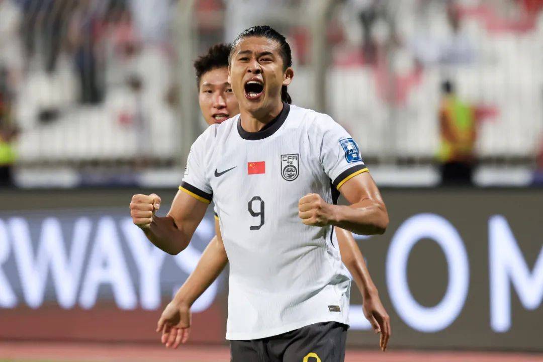 上海主场大胜吉林,许钟豪关键进球绝杀 上海主场大胜吉林,许钟豪关键进球绝杀