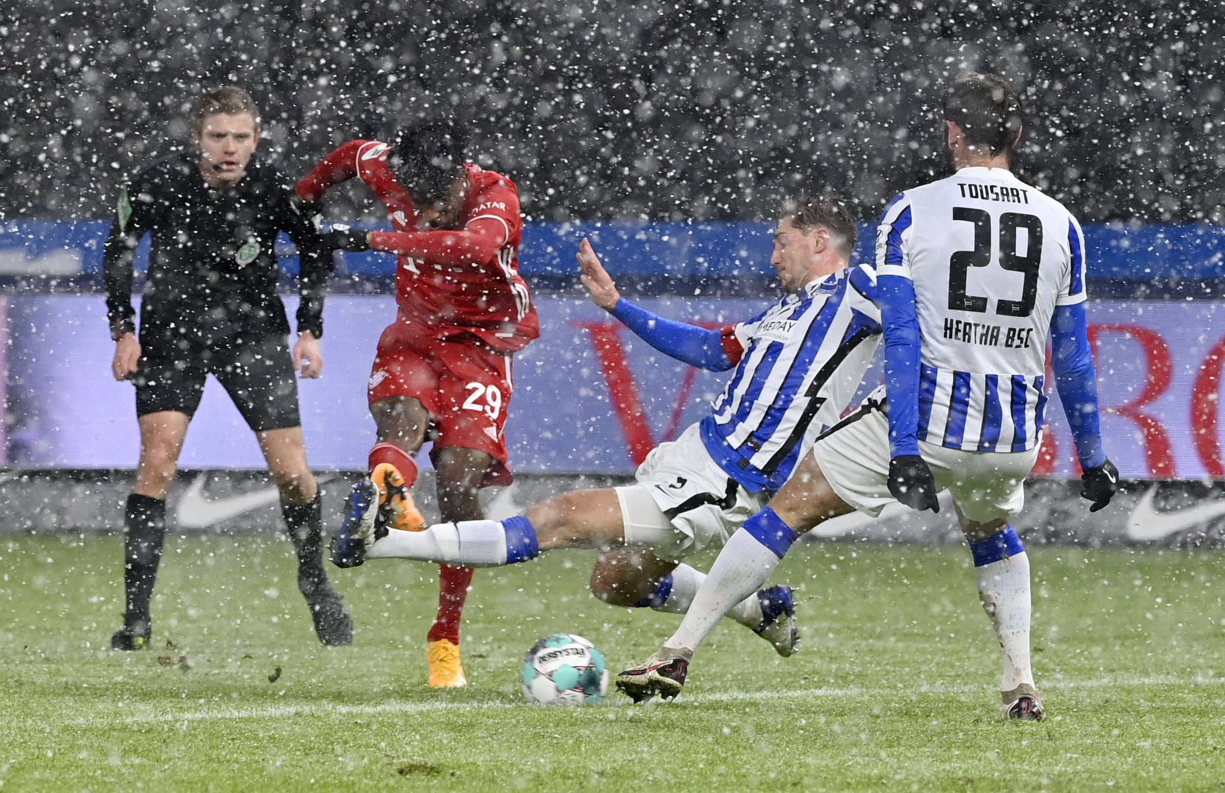 FC柏林联队球员集训备战柏林赫塔