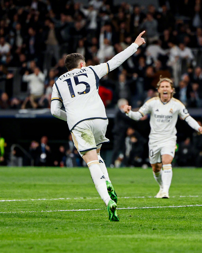 皇马紧守冠军梦,下一场擂台再铸辉煌! 皇马紧守冠军梦,下一场擂台再铸辉煌!