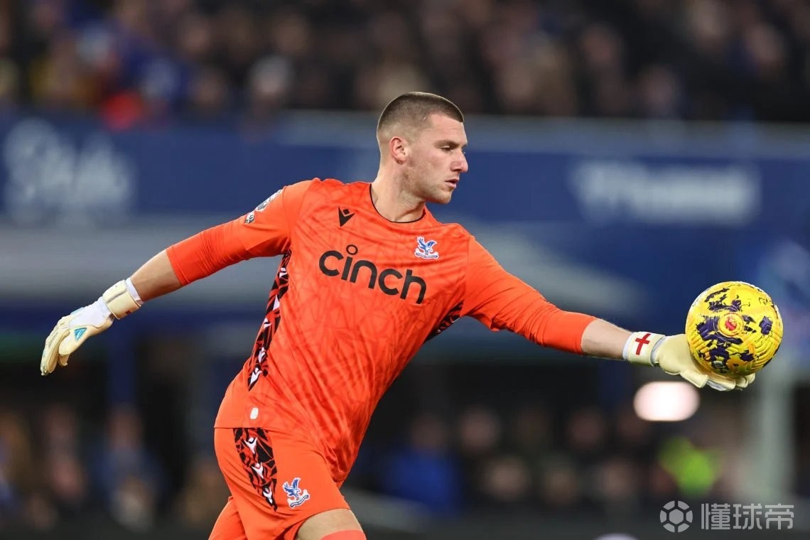 狼队中场状态火热,成为球队宝贵战力 狼队中场状态火热,成为球队宝贵战力