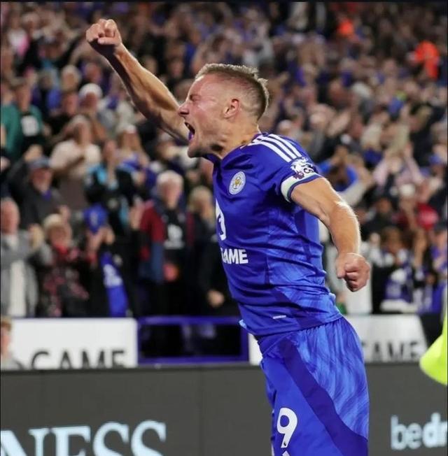 瓦尔迪助攻连环入球,莱斯特城实现连胜 瓦尔迪助攻连环入球,莱斯特城实现连胜